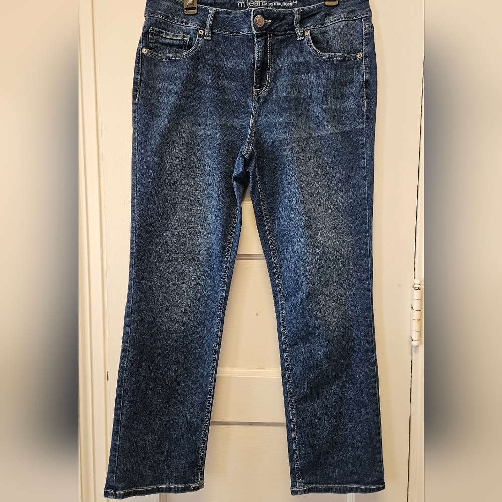 Maurices Women's Straight Leg Jeans Low Rise